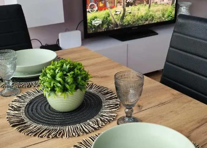 Ekskluzywny W Centrum Z Klimatyzacja I Balkonem Apartment Lubin (Lower Silesia)